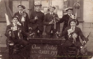 CPA - Les Cerqueux-de-Maulévrier (79) - Aux Poilus de la Classe de 1919