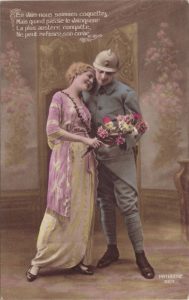 Carte Postale Ancienne fantaisie colorisée - Poilu et jeune femme - écrite en 1917